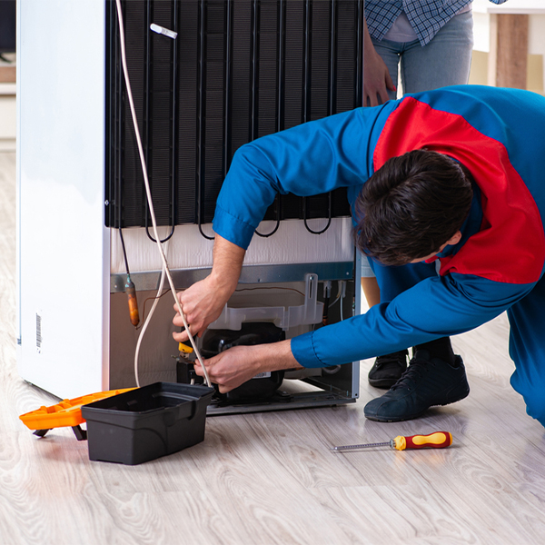how long does it usually take to repair a refrigerator in Centertown